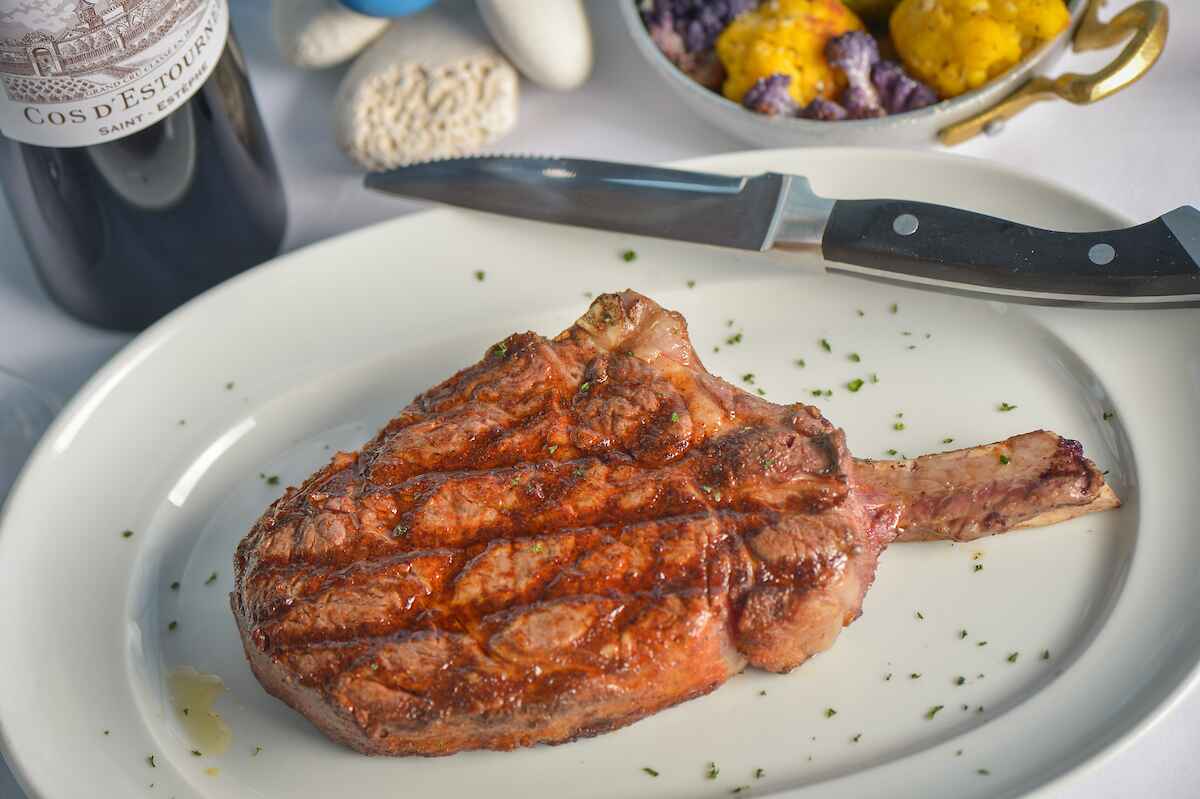 Steak 44 signature dishes Bone-In Ribeye
Boursin Cheese Whipped Potatoes
Petite Filet Mignon (8oz)